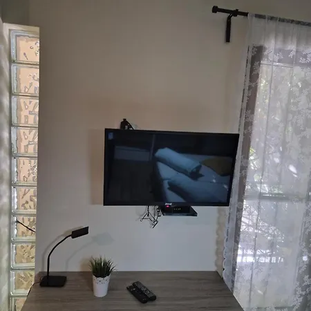 Centar No2 Parking On Request * نوفي ساد